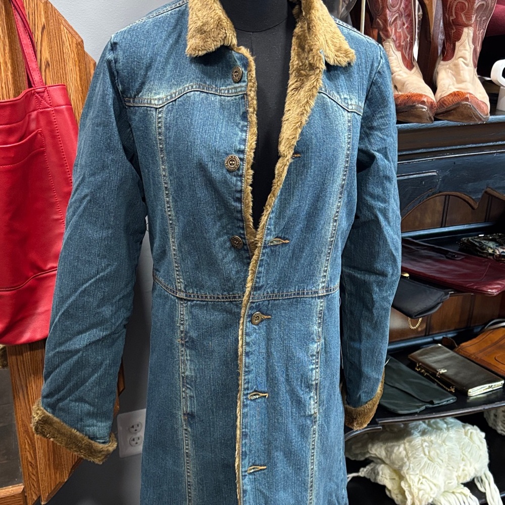Denim Jacket with Faux Fur Trim 23in wide 11in long